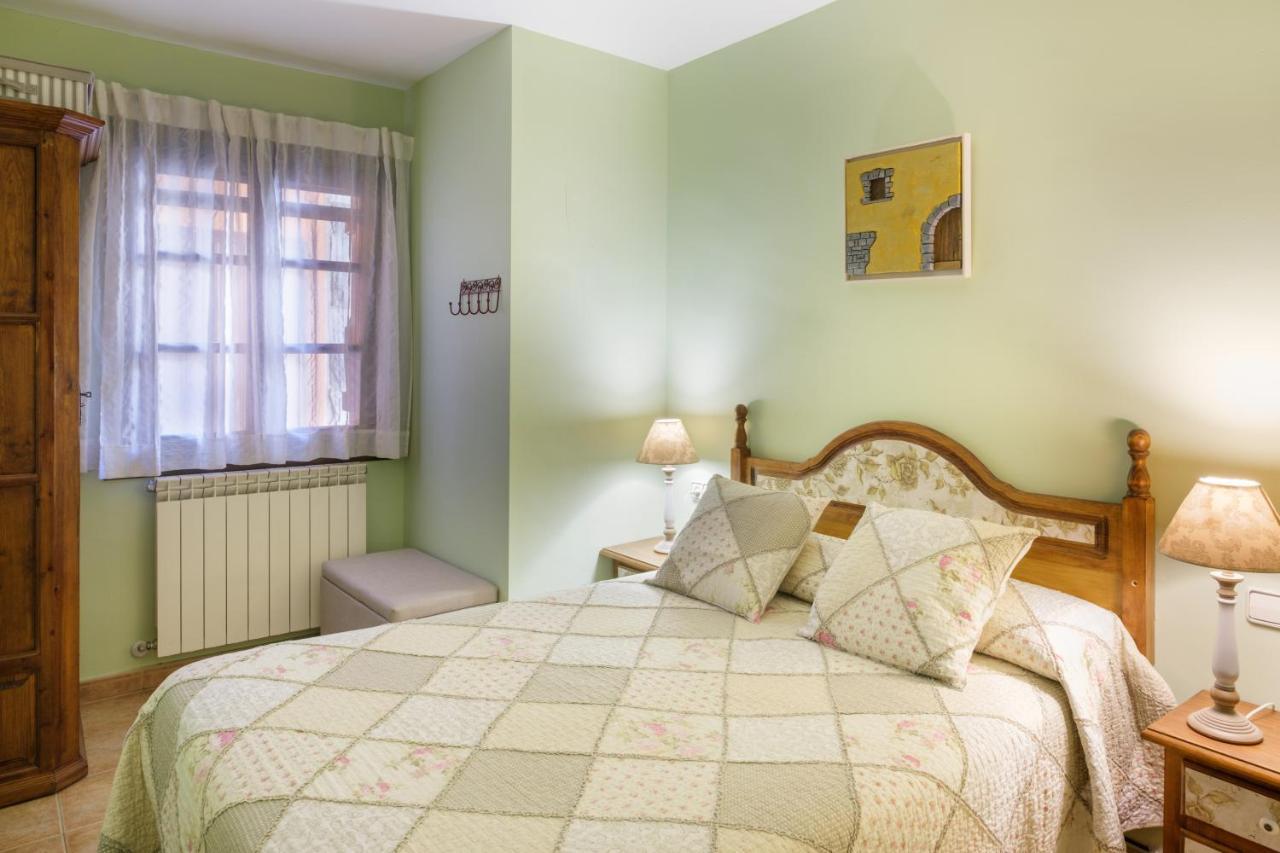 El Rincon De Andrea Apartamentos Biescas  Dış mekan fotoğraf