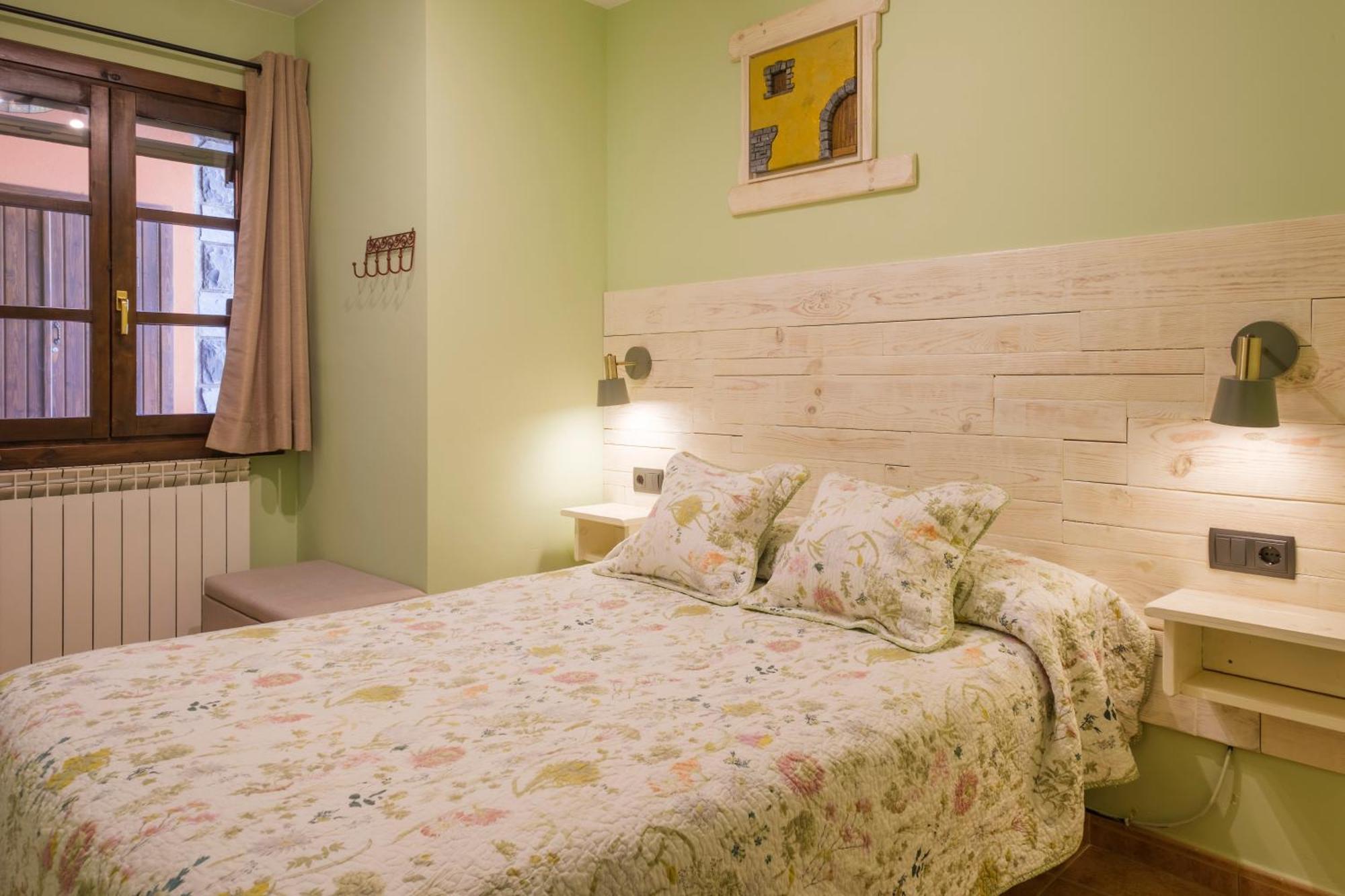 El Rincon De Andrea Apartamentos Biescas  Dış mekan fotoğraf