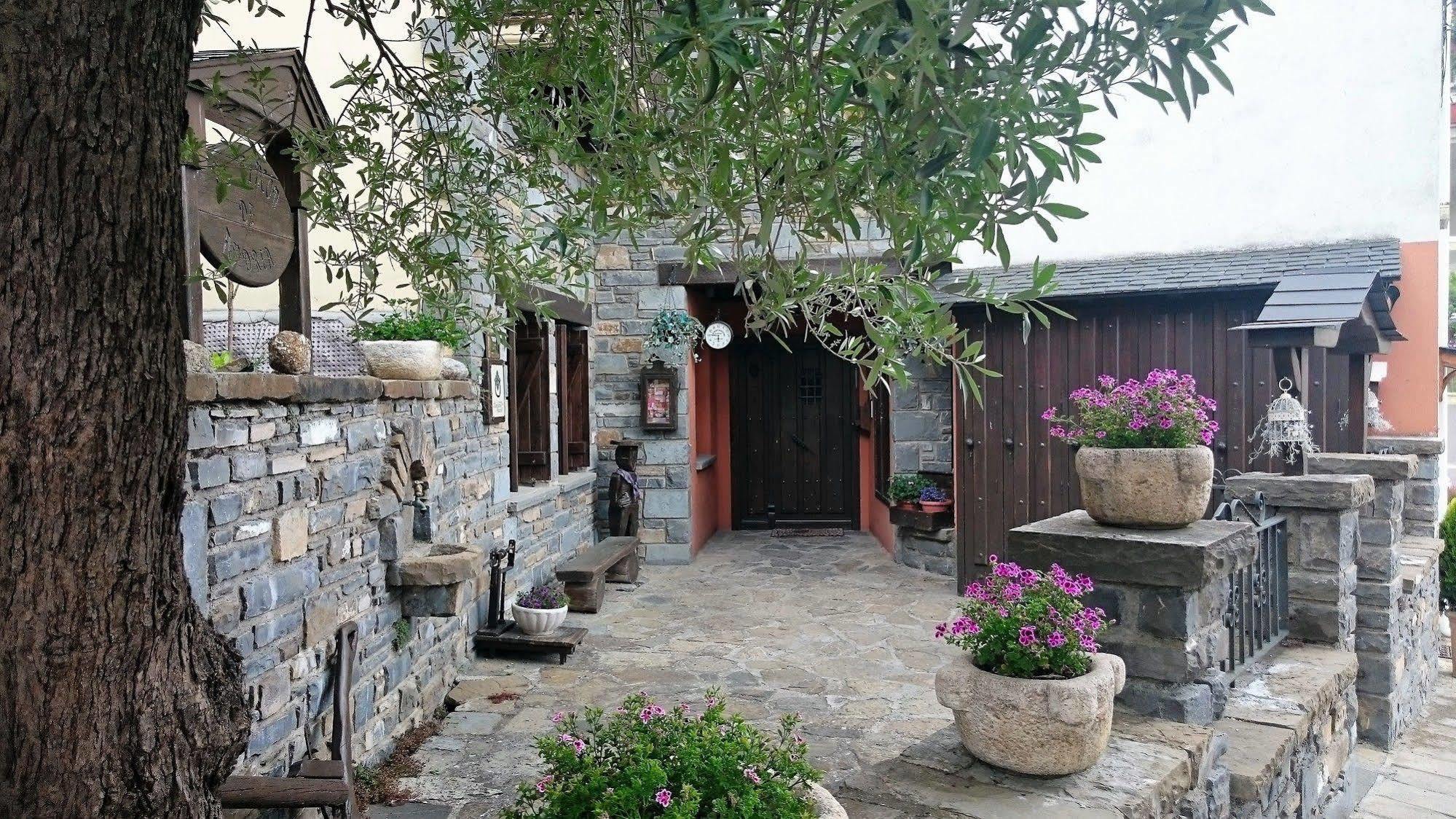 El Rincon De Andrea Apartamentos Biescas  Dış mekan fotoğraf